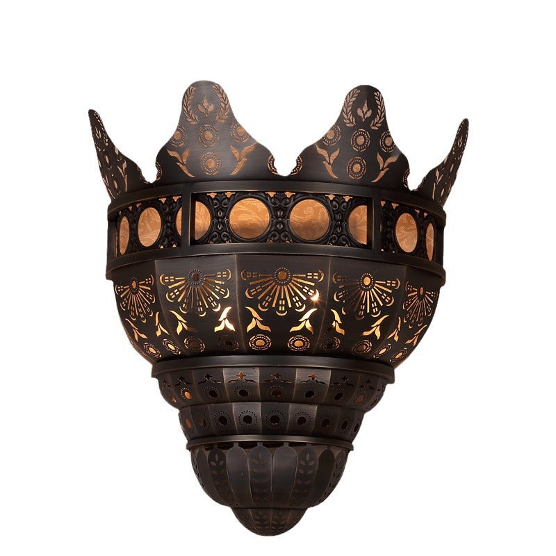 Medieval European Wall Sconce – 1-Light Brass Dome Lamp with Church-Inspired Texture for Hallway