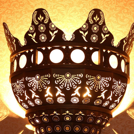 Medieval European Wall Sconce – 1-Light Brass Dome Lamp with Church-Inspired Texture for Hallway