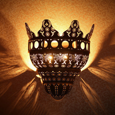Medieval European Wall Sconce – 1-Light Brass Dome Lamp with Church-Inspired Texture for Hallway