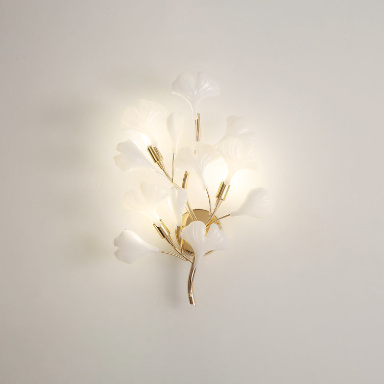 Moderne Art-Deco-Wandleuchte – 2/3-Licht Keramik Ginkgo Biloba Lampe für das Schlafzimmer 