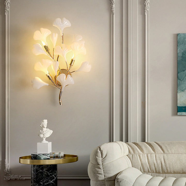 Moderne Art-Deco-Wandleuchte – 2/3-Licht Keramik Ginkgo Biloba Lampe für das Schlafzimmer 