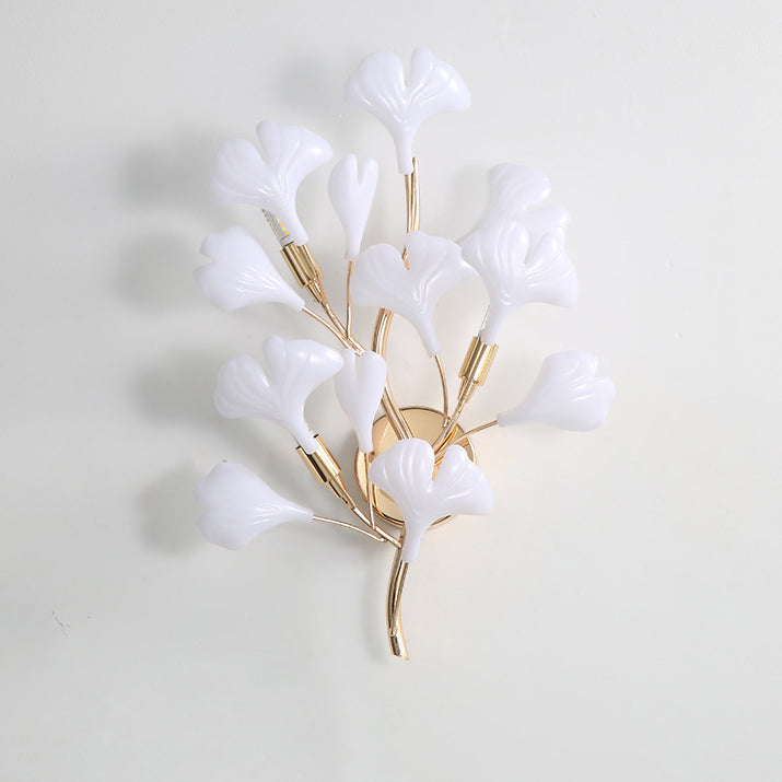 Moderne Art-Deco-Wandleuchte – 2/3-Licht Keramik Ginkgo Biloba Lampe für das Schlafzimmer 