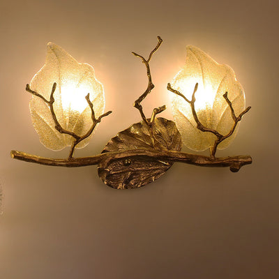 Aplique de pared nórdico contemporáneo – Lámpara de hojas de cobre de 2 luces con base de rama de árbol para sala de estar 