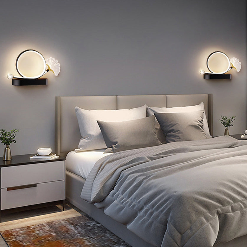 Applique murale créative contemporaine – Lampe LED Ginkgo Biloba en cercle en fer et acrylique pour chambre à coucher 