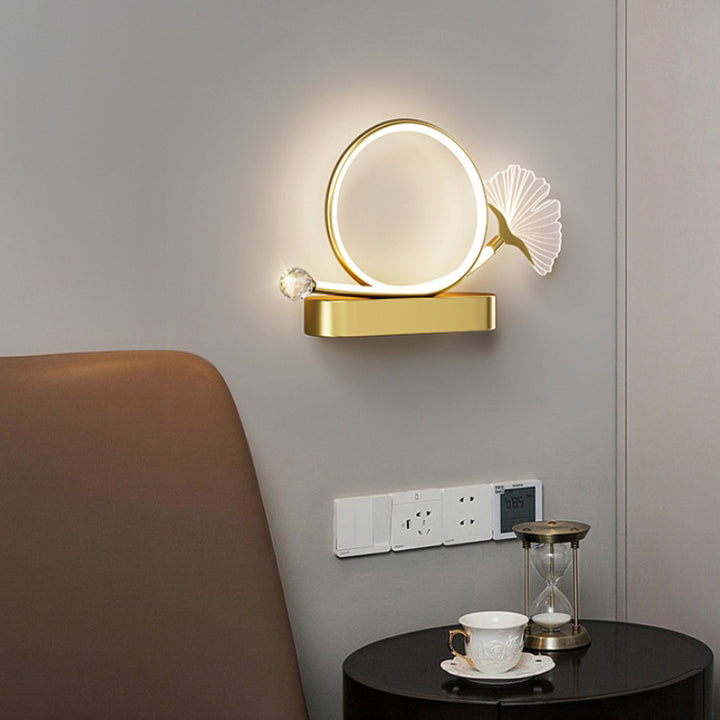 Applique murale créative contemporaine – Lampe LED Ginkgo Biloba en cercle en fer et acrylique pour chambre à coucher 