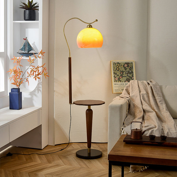 Lampe de sol traditionnelle française en métal, bois massif et verre à 1 lumière pour salon 