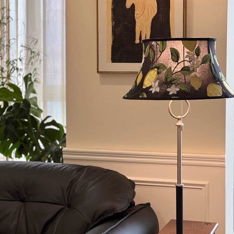 Traditionelle chinesische Kegelstumpf-Lampe aus massivem Holz mit einem Licht für das Wohnzimmer 