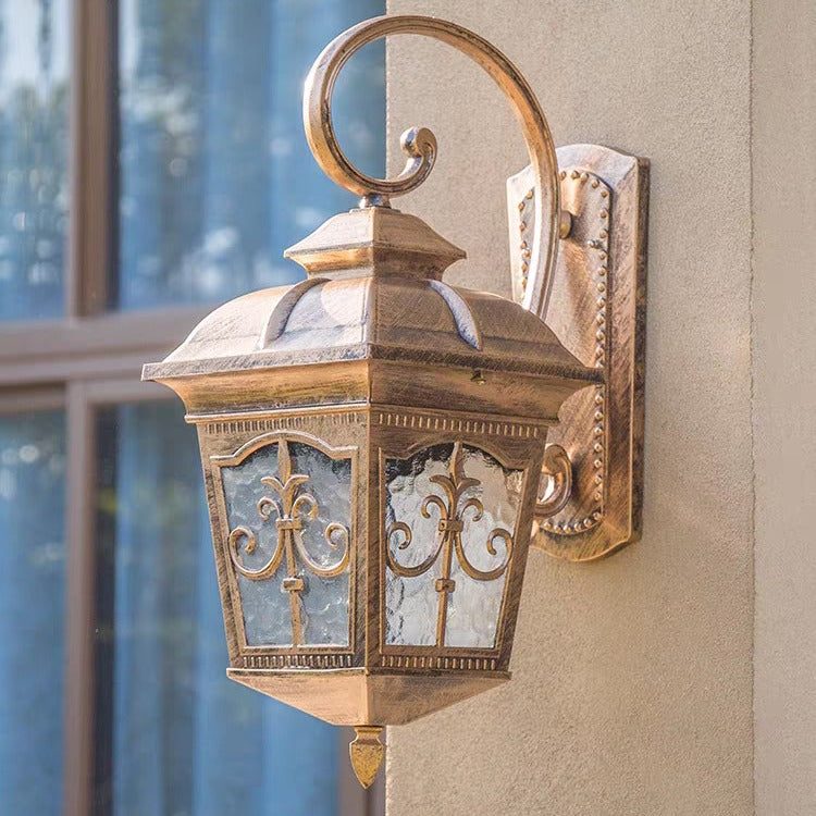 Traditionelle europäische wasserdichte quadratische Aluminium-Glas-Wandleuchte mit 1 Licht für die Außenveranda 