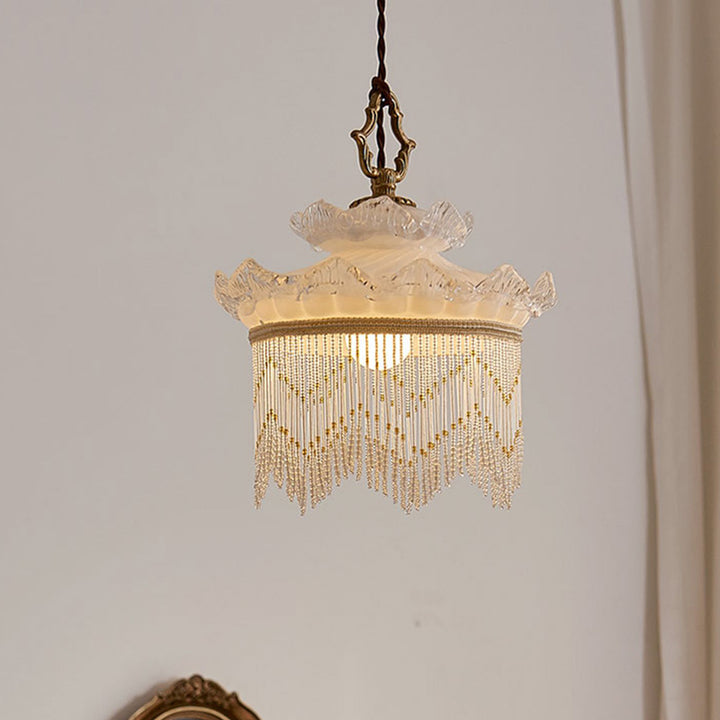 Suspension en verre cuivré à une lumière avec couronne rustique traditionnelle et dôme à pampilles pour chambre 