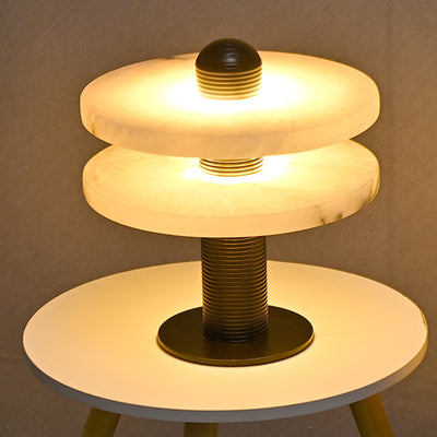 Lampe de table LED contemporaine créative ronde en marbre métal acrylique pour chambre 