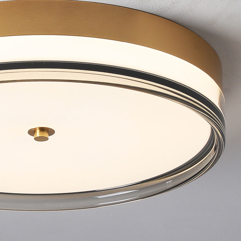 Zeitgenössische nordische runde Kupfer-Acryl-LED-Deckenleuchte für das Schlafzimmer 