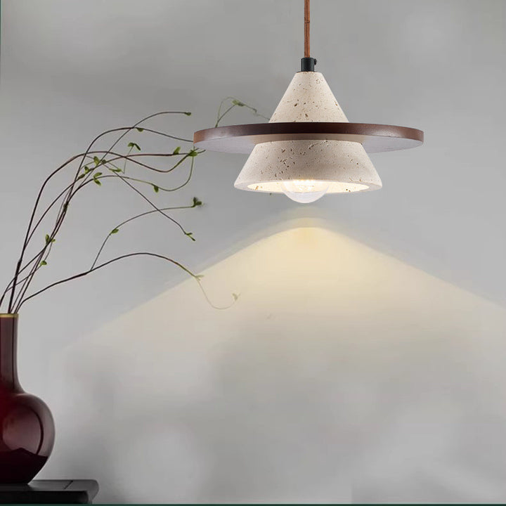 Traditionelle japanische Kegelgelbe Travertin-Walnuss 1-Licht Pendelleuchte für das Schlafzimmer 
