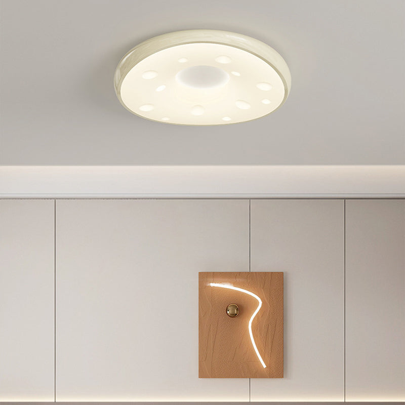 Modern Minimalist Oval LED Ceiling Light – Iron & Acrylic Flush Mount for Bedroom