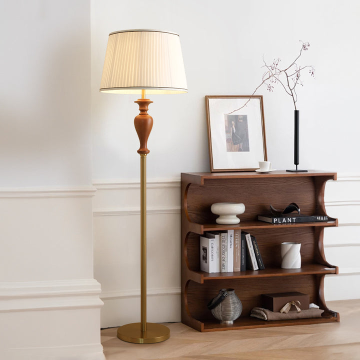Lámpara de pie francesa tradicional – Lámpara de pie de 1 luz con pantalla de tela cónica, madera de fresno y metal para sala de estar 