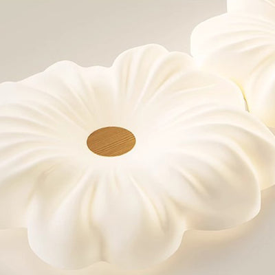 Luz de techo LED contemporánea creativa de flores – Montaje al ras en hierro y PE para dormitorio 