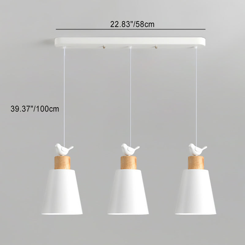 Zeitgenössischer nordischer 3-Licht-Kronleuchter – Frustum-Kegelschirme mit massivem Holz und Metall für Esszimmerinsel 