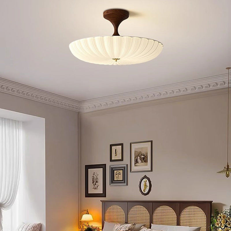 Traditionelle chinesische Kuppel-LED-Deckenleuchte – Halbeinbau aus Acryl und Eisen für das Schlafzimmer 