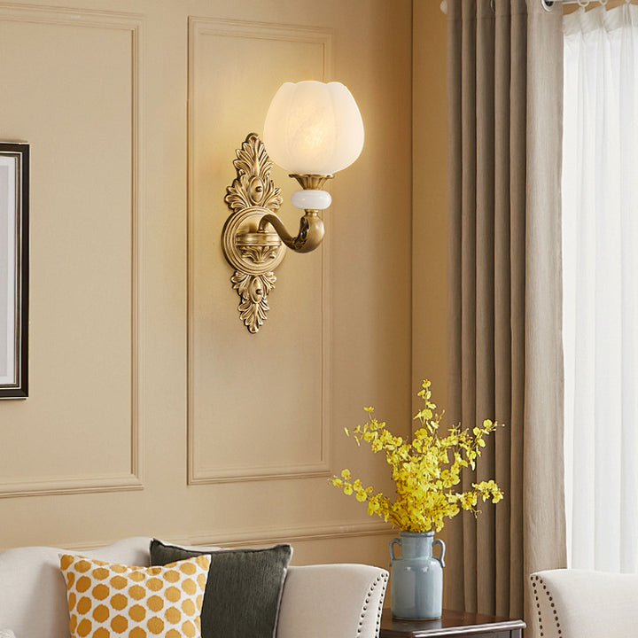 Applique murale traditionnelle européenne en cuivre avec verre à bourgeon 1/2 lumière pour salon 