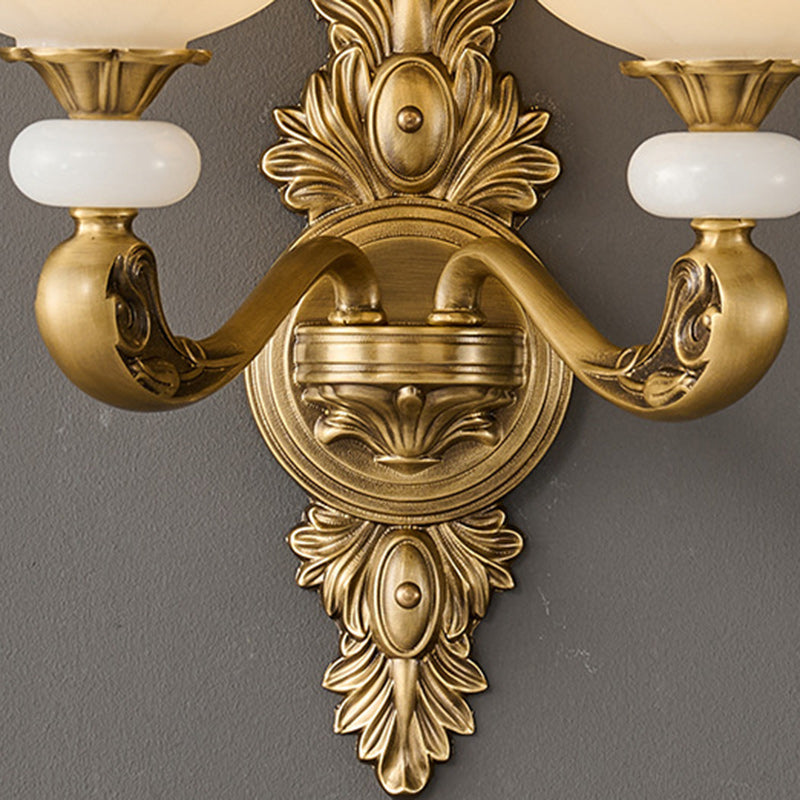 Applique murale traditionnelle européenne en cuivre avec verre à bourgeon 1/2 lumière pour salon 