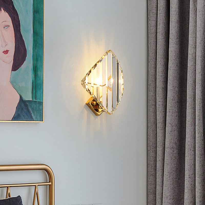 Applique murale moderne de luxe en métal carré avec cristal à 1 lumière pour salon 