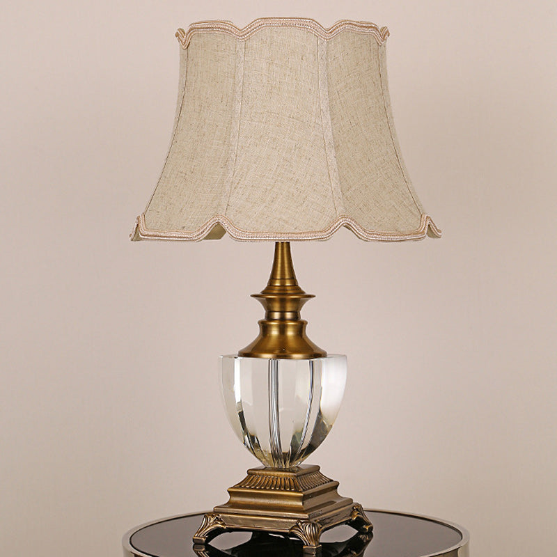 Lampe de Table Contemporaine en Métal Conique Nordique avec Cristal et Tissu à 1 Lumière pour Chambre 