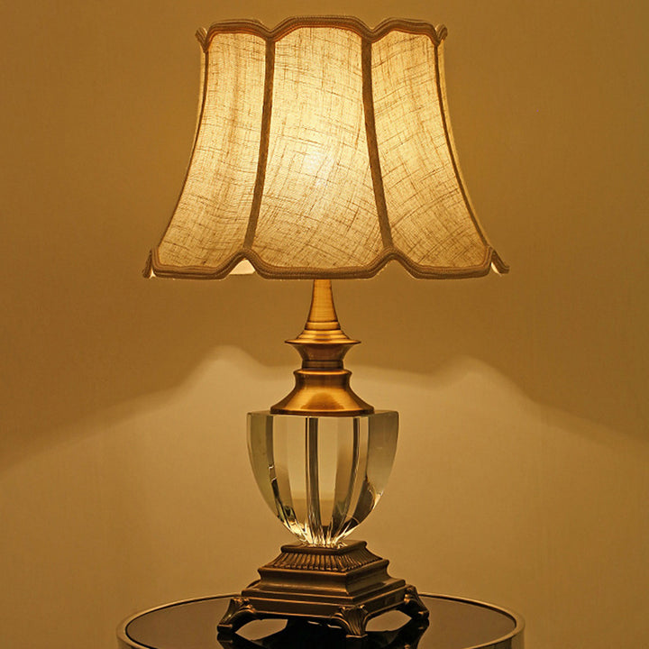 Lampe de Table Contemporaine en Métal Conique Nordique avec Cristal et Tissu à 1 Lumière pour Chambre 