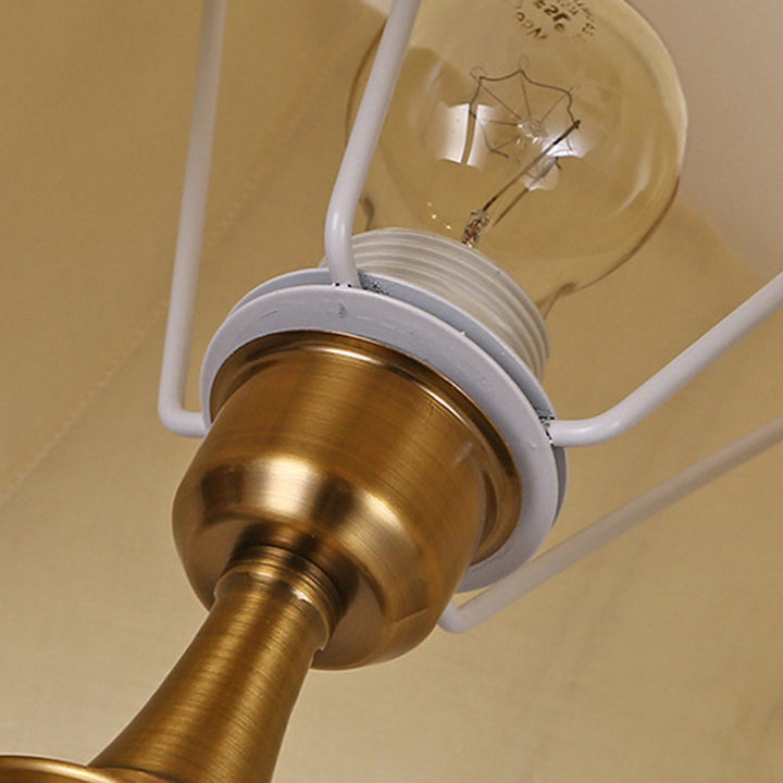 Lampe de Table Contemporaine en Métal Conique Nordique avec Cristal et Tissu à 1 Lumière pour Chambre 