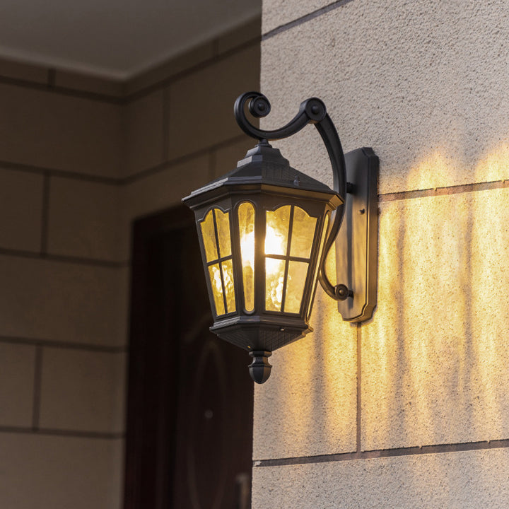 Traditional European Lantern Waterproof Aluminum Glass 1-Light Wall Sconce Lamp For Outdoor Patio