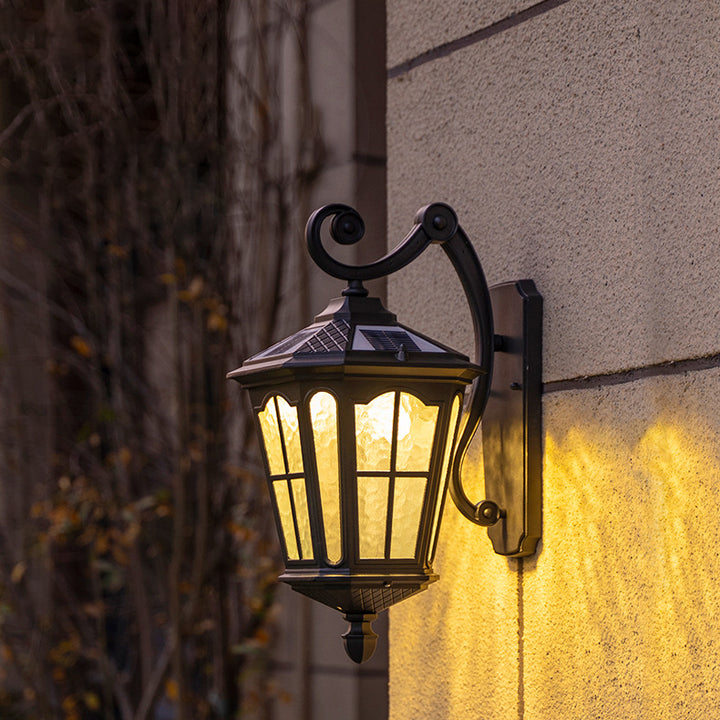 Traditionelle europäische Laterne wasserdichte Aluminium-Glas 1-Licht Wandleuchte für Außenbereich Terrasse 