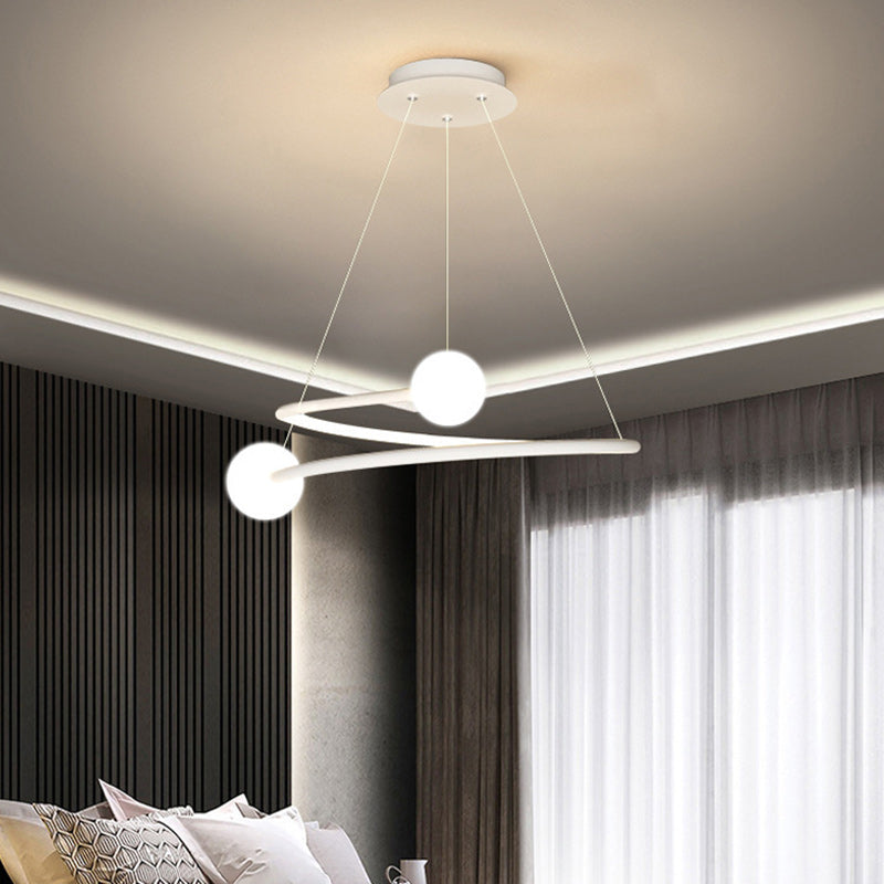Plafonnier LED en acrylique et fer en forme de cercle de simplicité moderne pour salon 
