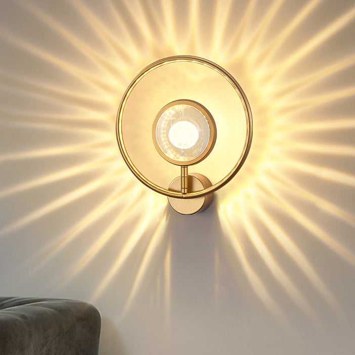 مصباح حائط LED من الكريستال والحديد بتصميم عصري فاخر لغرفة النوم 