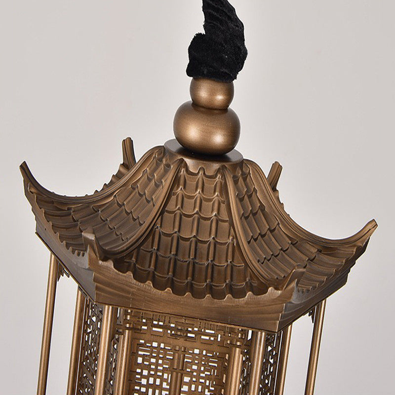 Traditional Chinese Palace Metal 1-Light Pendant Light For Hallway