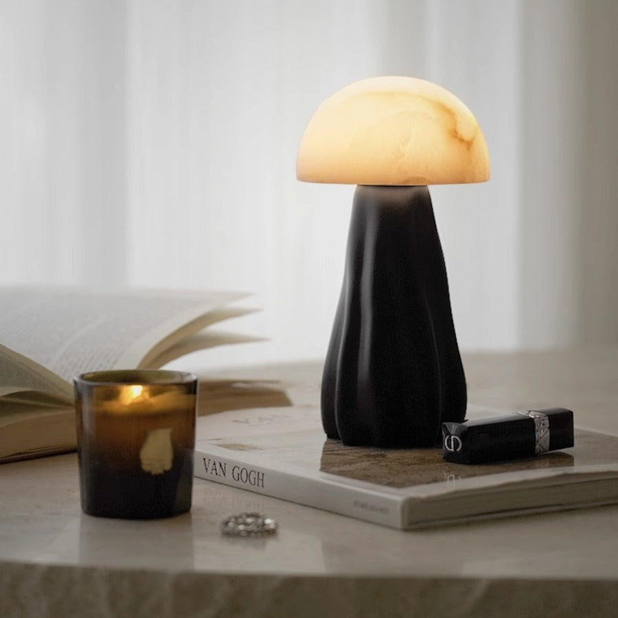 Zeitgenössische kreative Pilz-Marmor 1-Licht Tischlampe für das Schlafzimmer 