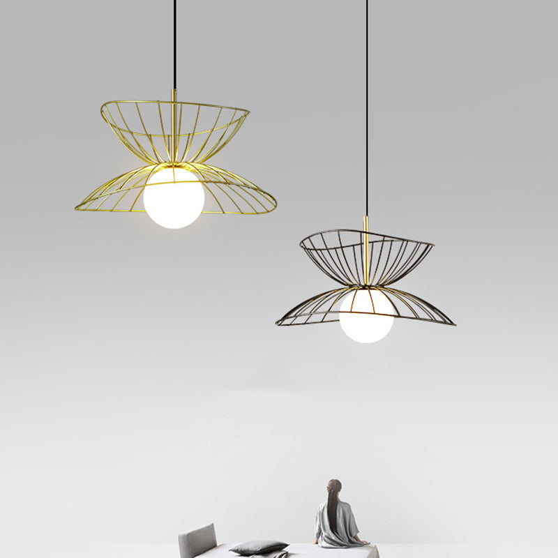 Zeitgenössische kreative Strohhut Eisen 1-Licht Pendelleuchte für Wohnzimmer 