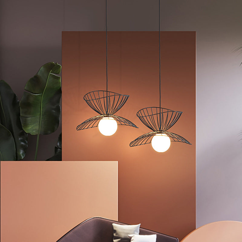 Zeitgenössische kreative Strohhut Eisen 1-Licht Pendelleuchte für Wohnzimmer 