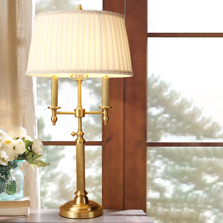 Lampe de table 1 lumière en tissu conique en cuivre traditionnel français pour chambre 