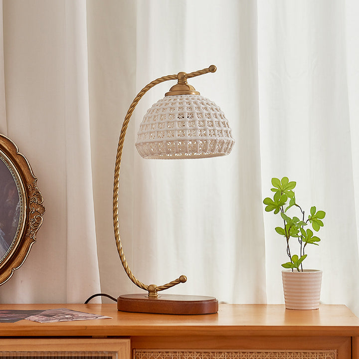 Lampe de table moderne mi-siècle en dôme de fer céramique bois massif 1 lumière pour chambre 