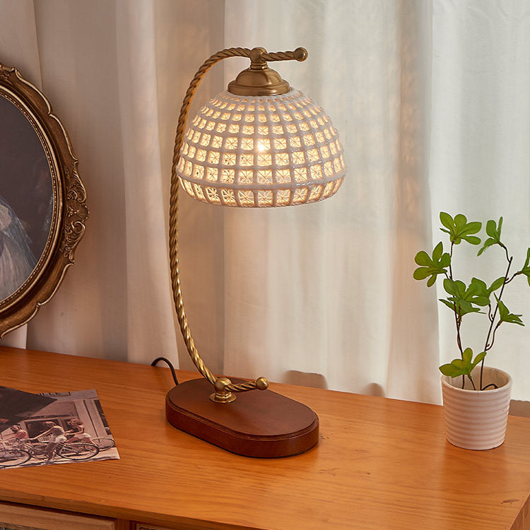 Moderne Mid-Century Kuppel Eisen Keramik Massivholz 1-Licht Tischlampe für das Schlafzimmer 