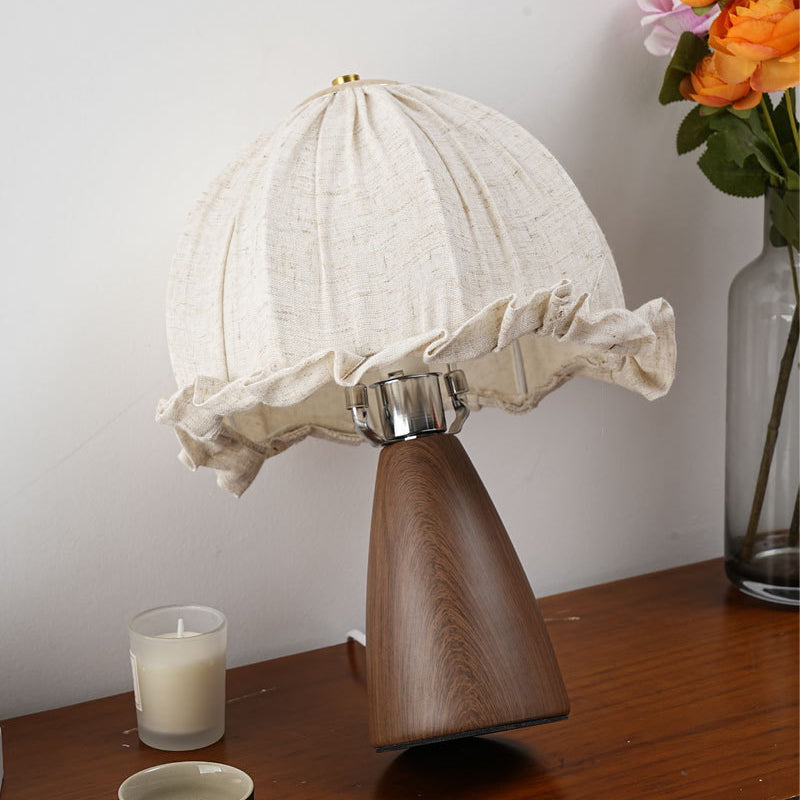 Lampe de table 1 lumière en tissu, bois de noyer et fer rustique traditionnel pour chambre 