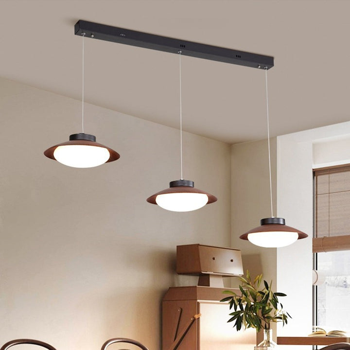 Lustre moderne minimaliste en dôme en fer PE LED pour salle à manger 