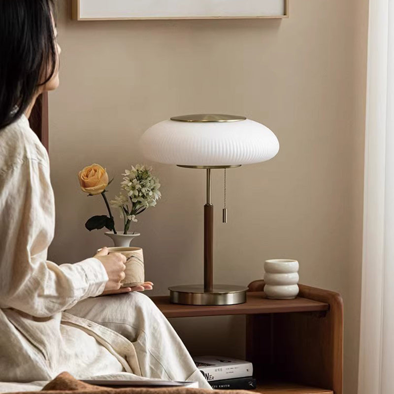 Lampe de Table LED en Verre Métal Rond de Luxe Traditionnel pour Chambre 