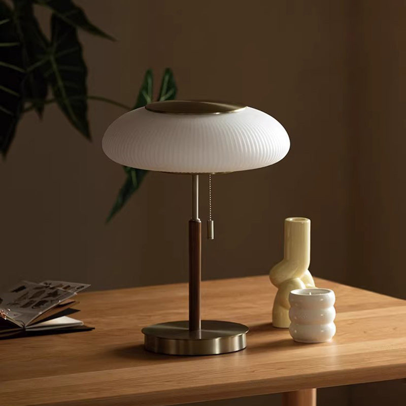Traditional Luxury Round Metal Glass LED Table Lamp For Bedroom