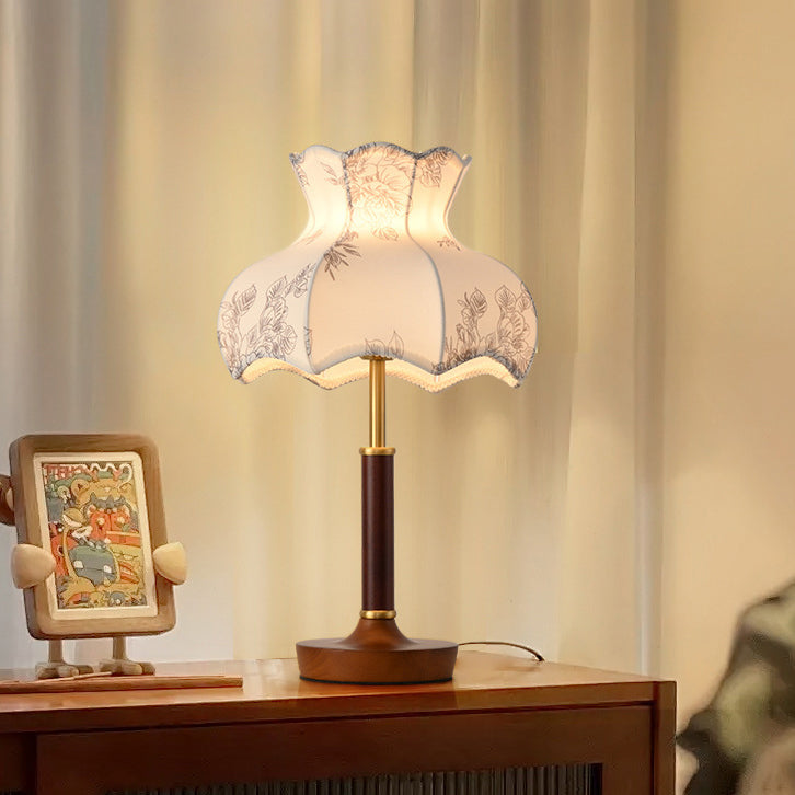 Lampe de table 1 lumière en métal, bois et tissu avec dôme traditionnel français pour chambre 