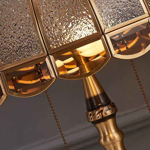 Lámpara de mesa de 2 luces de vidrio y cobre con cúpula europea tradicional para dormitorio 