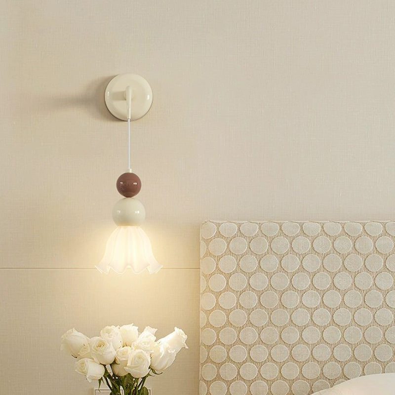 Moderne minimalistische Kugel Metall Glas 1-Licht Wandleuchte für das Schlafzimmer 