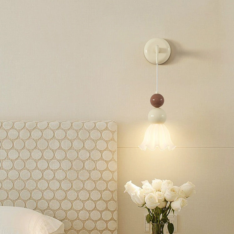 Moderne minimalistische Kugel Metall Glas 1-Licht Wandleuchte für das Schlafzimmer 