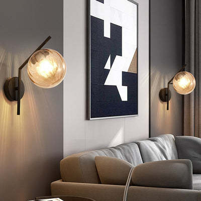 Lámpara Aplique de Pared de Hierro y Vidrio Esférico Tradicional Europeo de 1 Luz para Dormitorio 