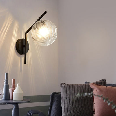 Lámpara Aplique de Pared de Hierro y Vidrio Esférico Tradicional Europeo de 1 Luz para Dormitorio 
