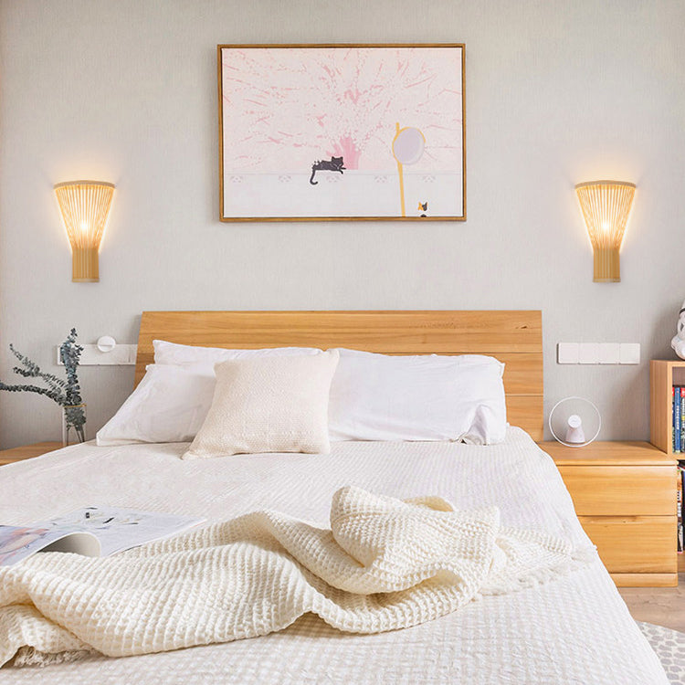 Applique murale en bambou trapézoïdal chinois traditionnel à 1 lumière pour chambre à coucher 