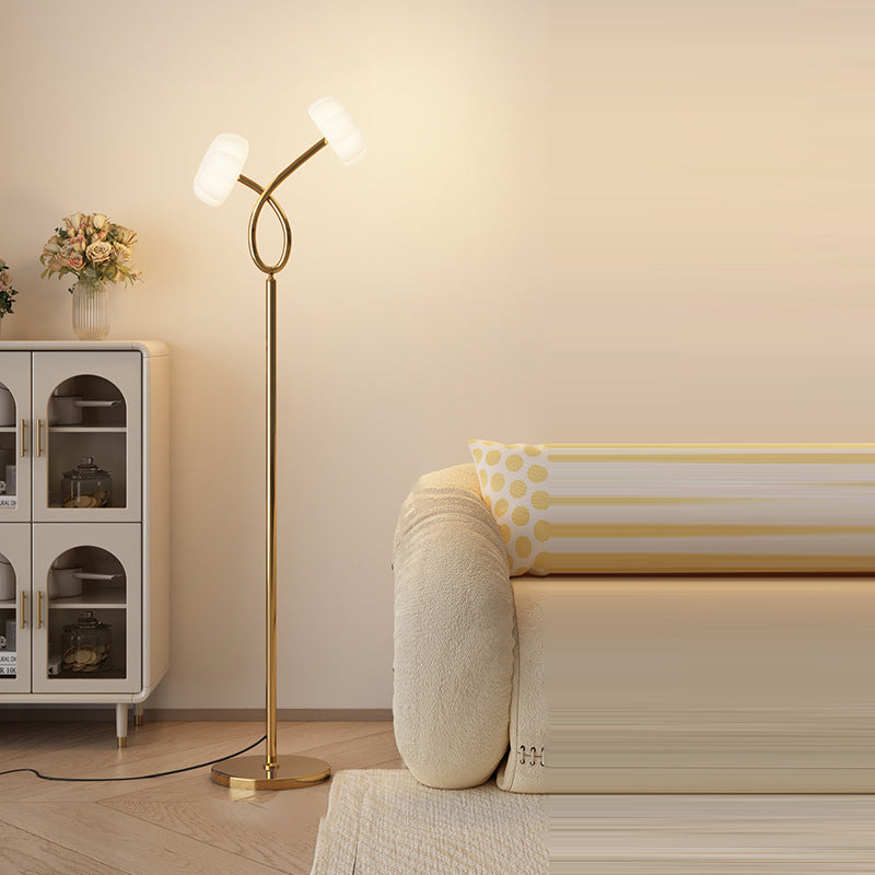 Zeitgenössische skandinavische Blumen Eisen Kunststoff LED Stehlampe für das Wohnzimmer 